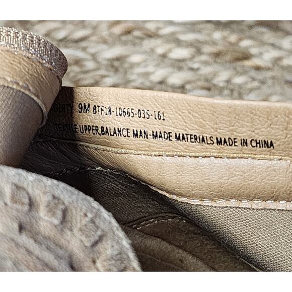 BareTraps Boots Women’s 9 Tan Brown Gerty Booties Ankle Boot Heels Comfort Shoe - Picture 11 of 12